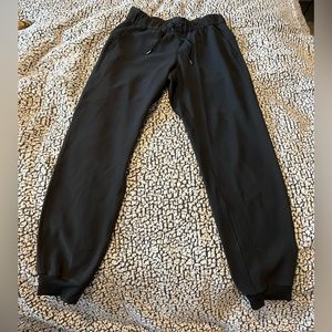 Lululemon joggers